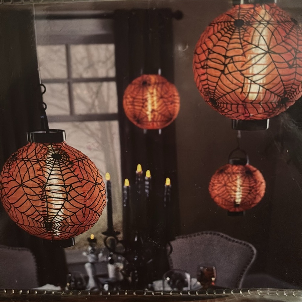 Pier 1 Orange Spider Web Party Lanterns 2 sets of 2